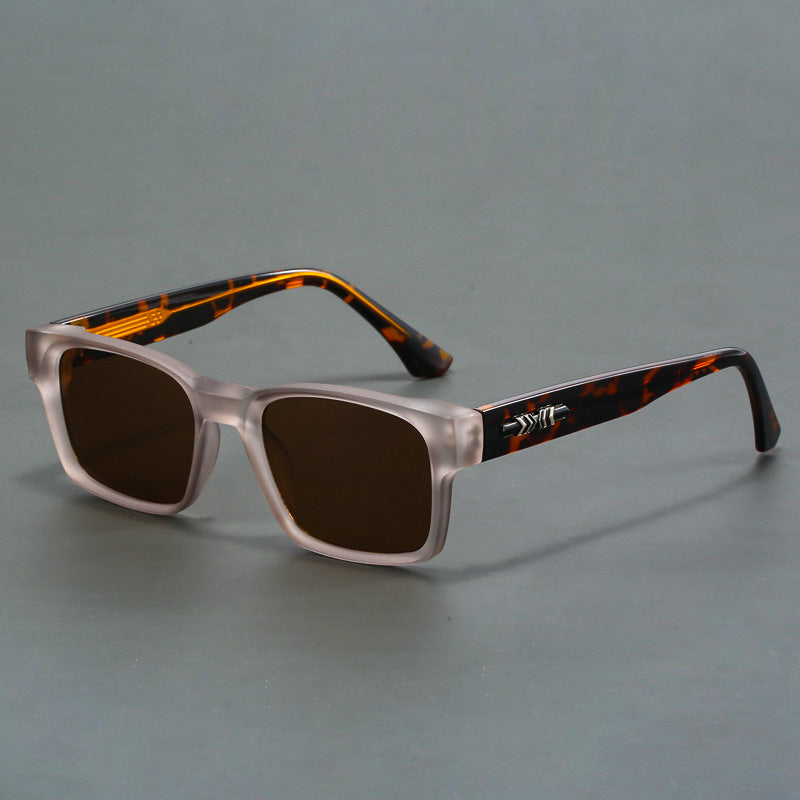 Camille ™ - Lunettes de soleil rétro audacieuses