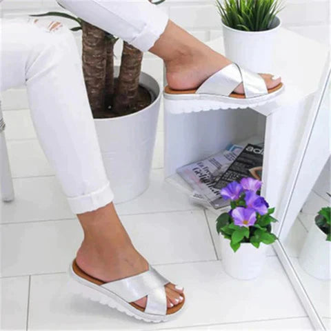 Chloé ™ - Sandales Confortables & Élégantes
