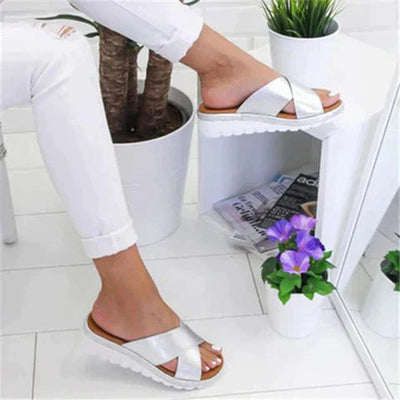 Chloé ™ - Sandales Confortables & Élégantes