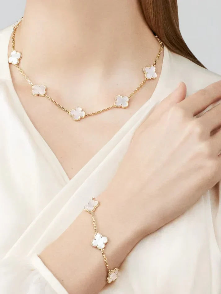 Élodie ™ - Collier Floral Hypoallergénique en Acier Inoxydable