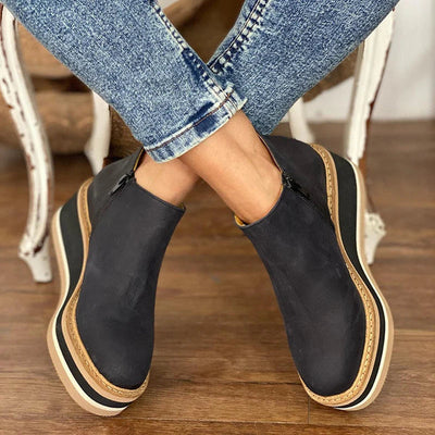 Deborah™ — Bottes Noires Élégantes et Confortables