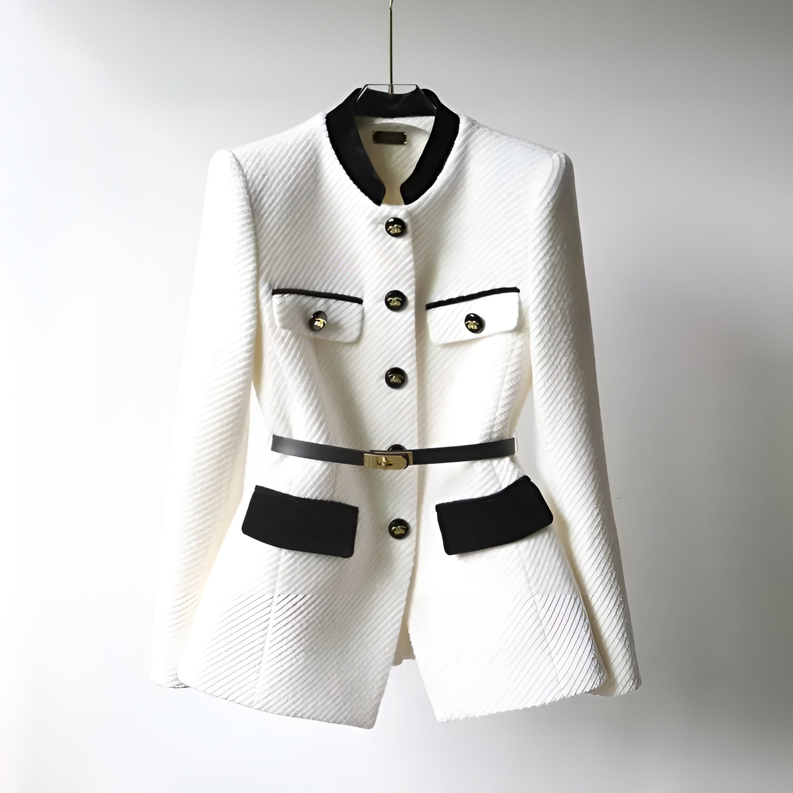 Blanc / S