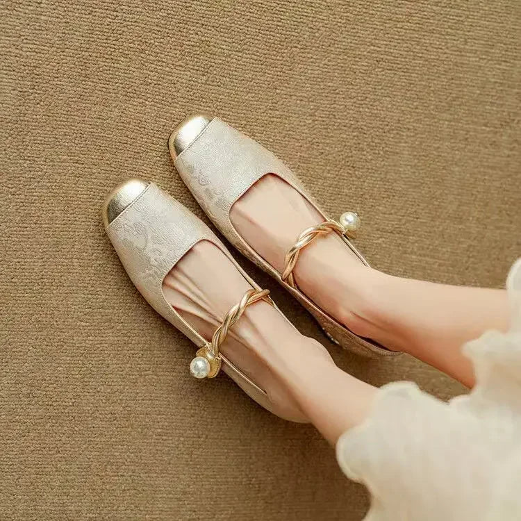 Beige / 35 EU