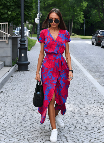https://cdn.shopify.com/s/files/1/0949/8496/2373/files/luisa-abito-estivo-confortevole-764380.jpg?v=1747651006